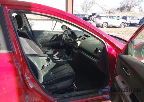 2010 Mazda Mazda6 I Touring z USA, uszkodzony, nr VIN 1YVHZ8CH5A5M07917